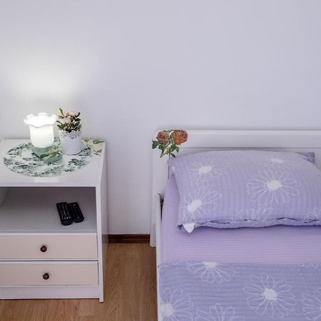 Apartments Makaus 수페타르스카 드라가 외부 사진