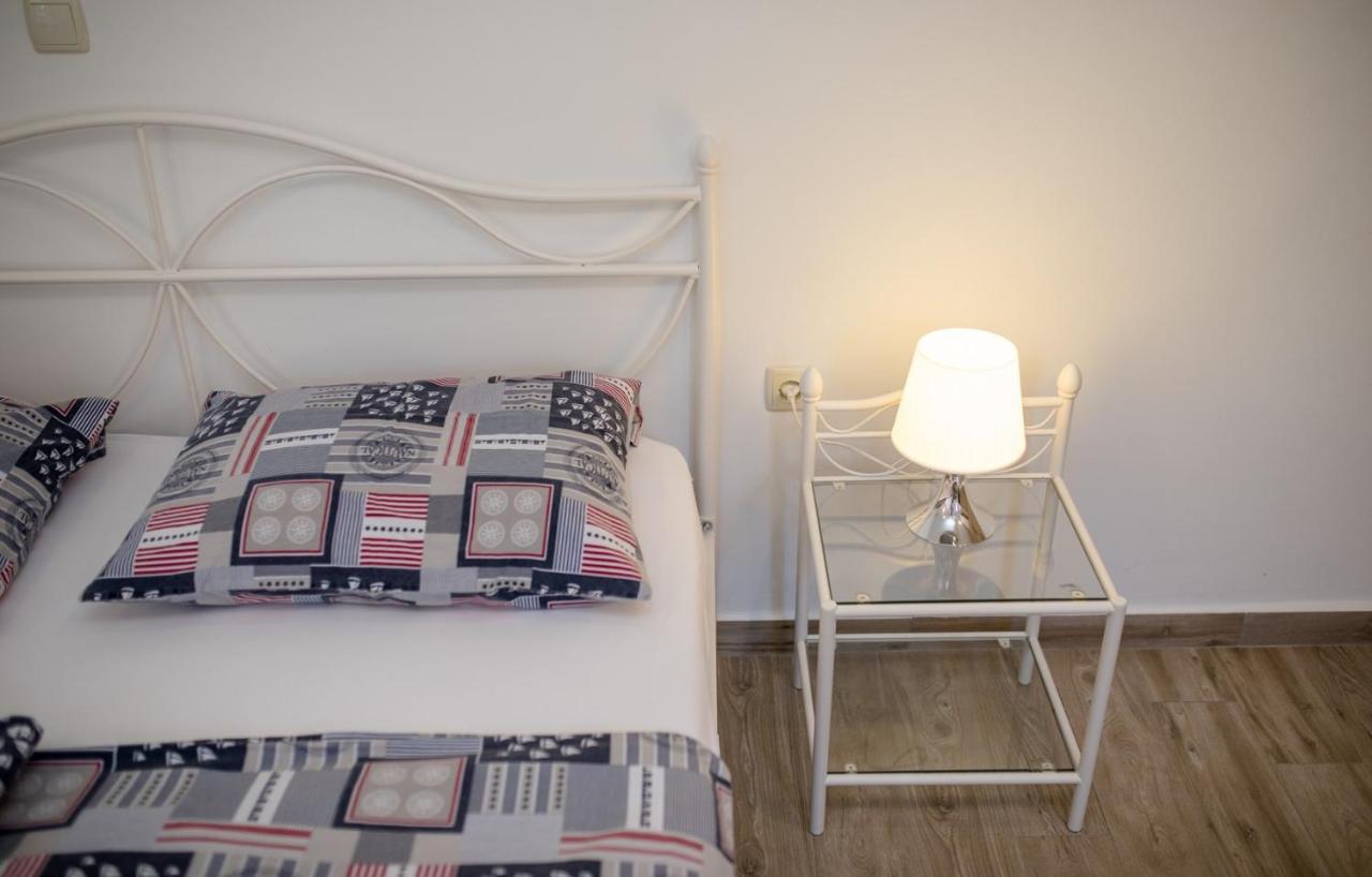 Apartments Makaus 수페타르스카 드라가 외부 사진