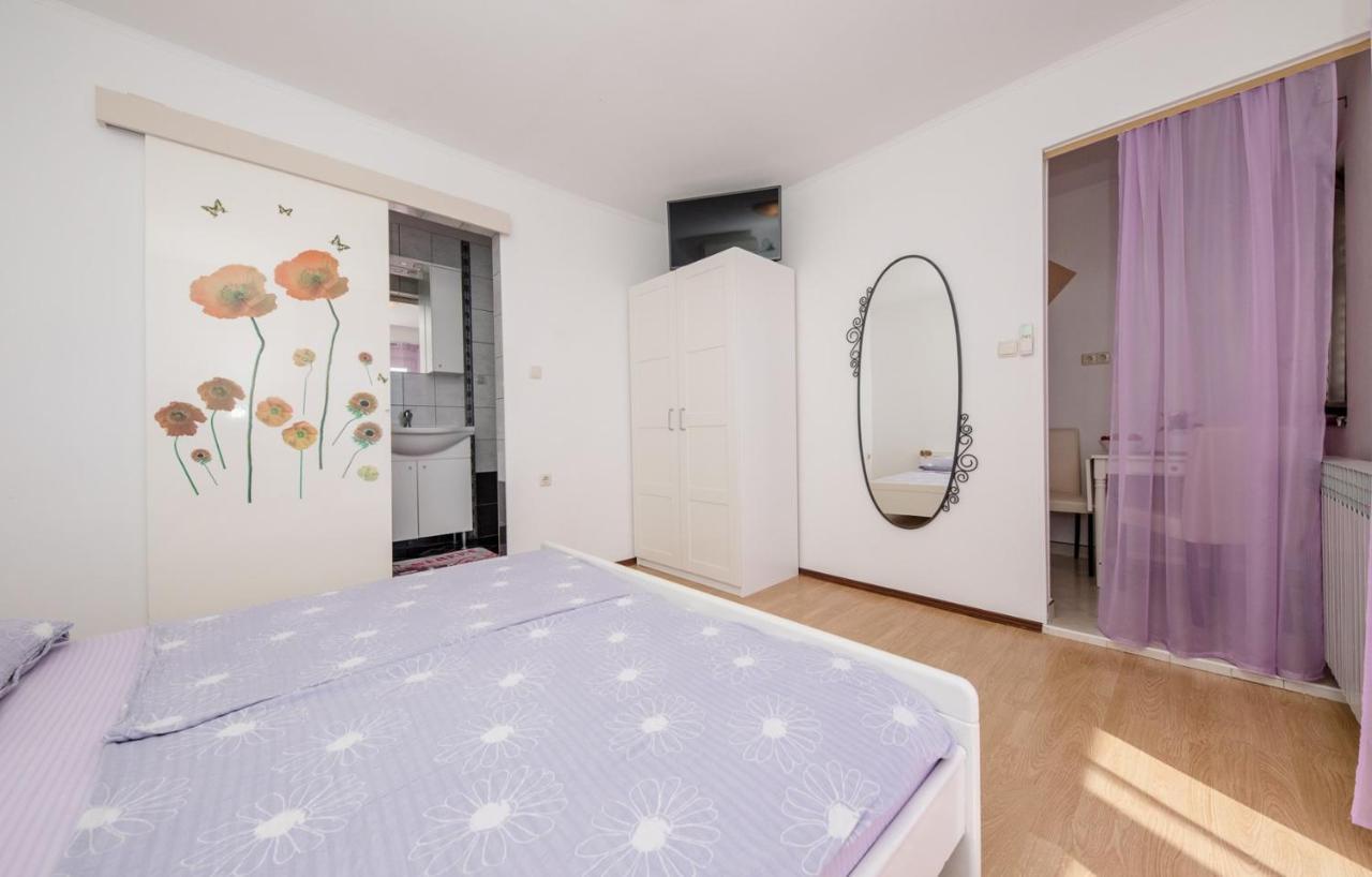 Apartments Makaus 수페타르스카 드라가 외부 사진