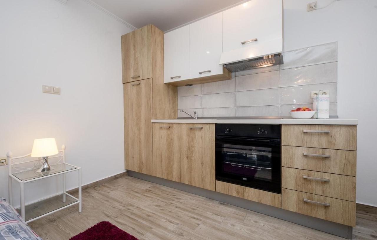 Apartments Makaus 수페타르스카 드라가 외부 사진